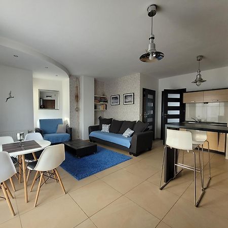 Apartament Wyspa, 2 Pokoje, Parking Gratis Miedzywodzie Bagian luar foto