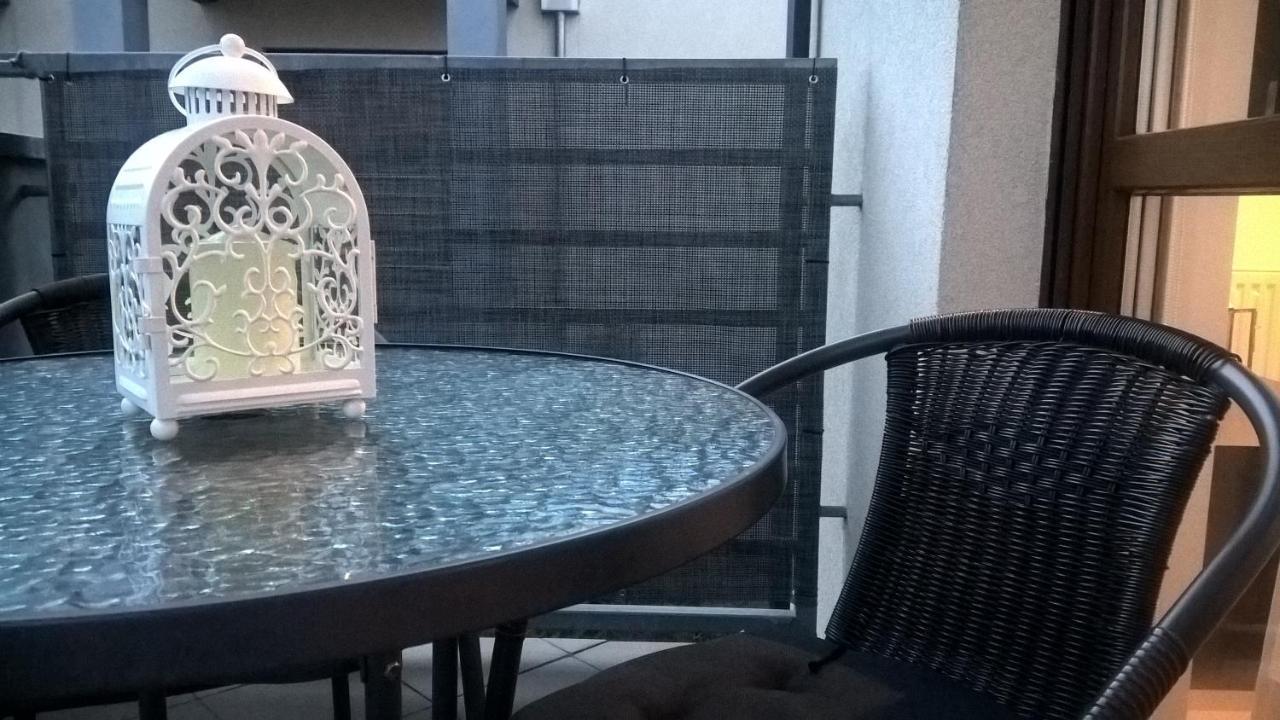 Apartament Wyspa, 2 Pokoje, Parking Gratis Miedzywodzie Bagian luar foto