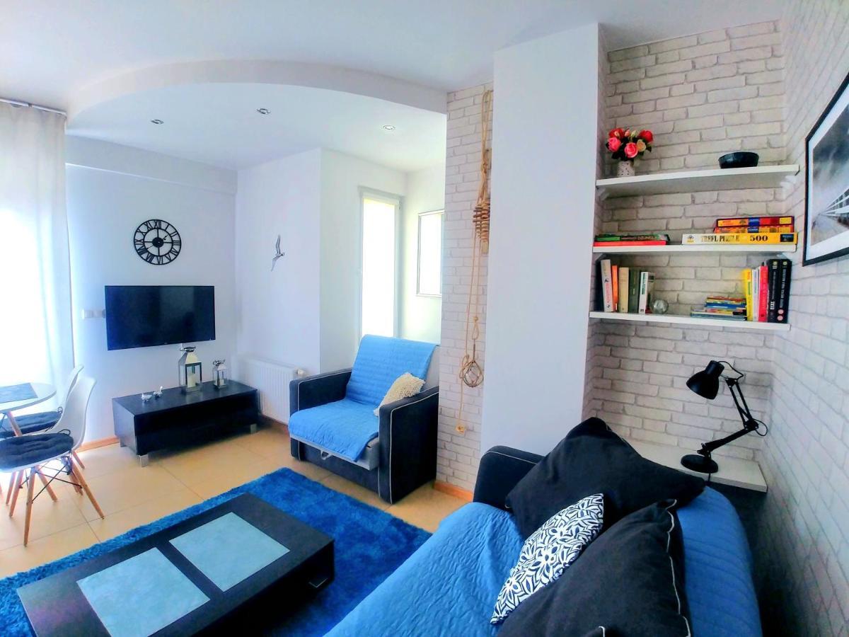 Apartament Wyspa, 2 Pokoje, Parking Gratis Miedzywodzie Bagian luar foto