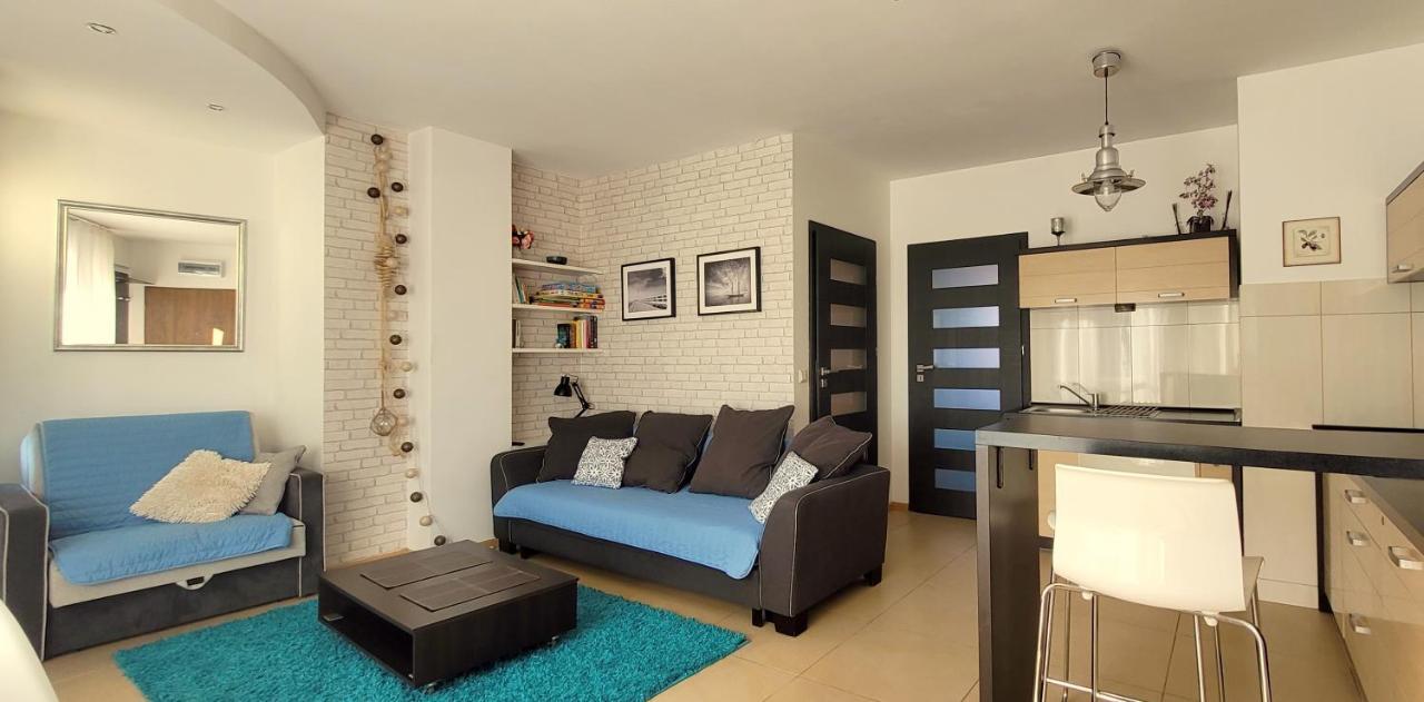 Apartament Wyspa, 2 Pokoje, Parking Gratis Miedzywodzie Bagian luar foto